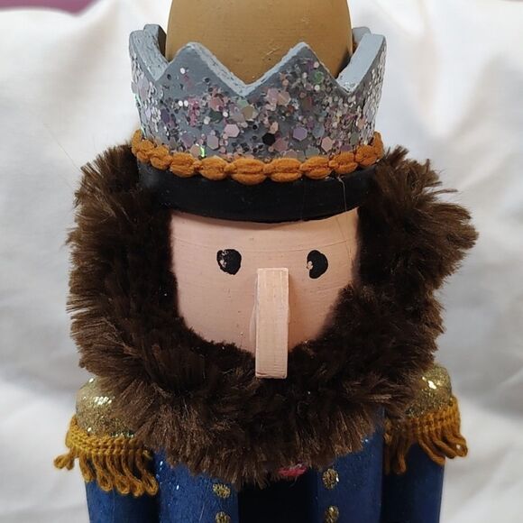 Upcycled Christmas Nutcracker Countdown Decor - Picture 3 of 5